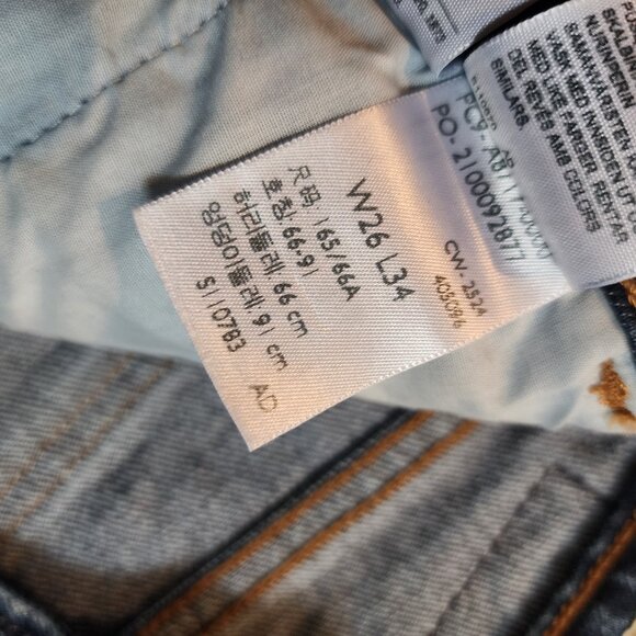 Levi's Ribcage Bell Vintage Women's Jeans - Picture 9 of 14